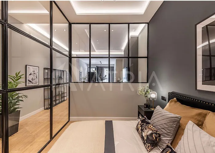 Designer Apartment 3